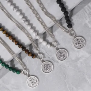 Medio Collar de piedras